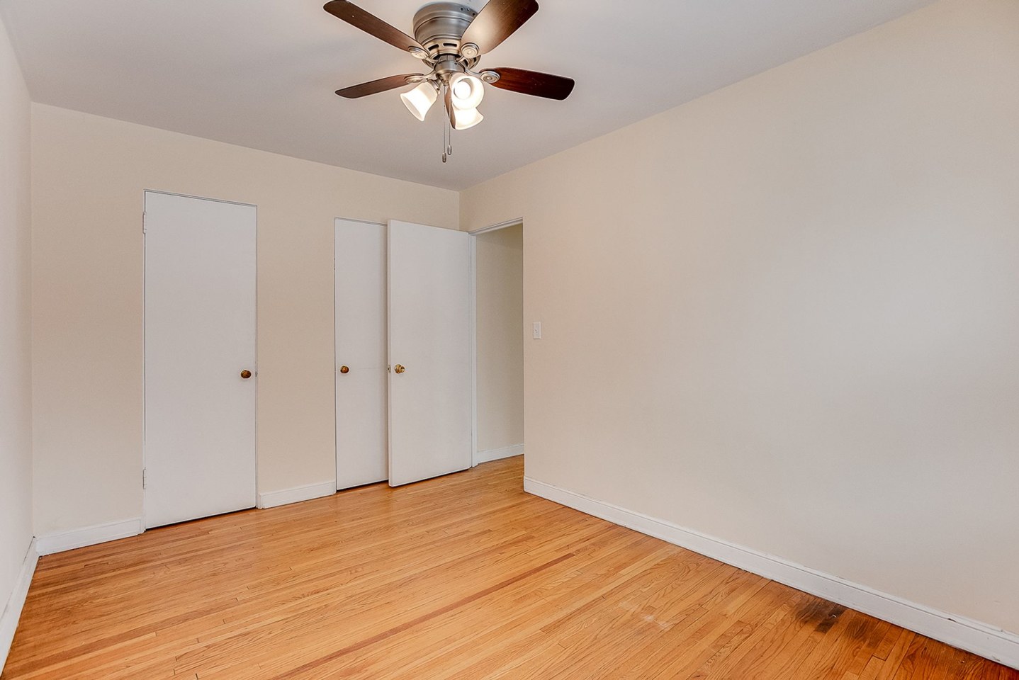 123 West 26th Street Image 14