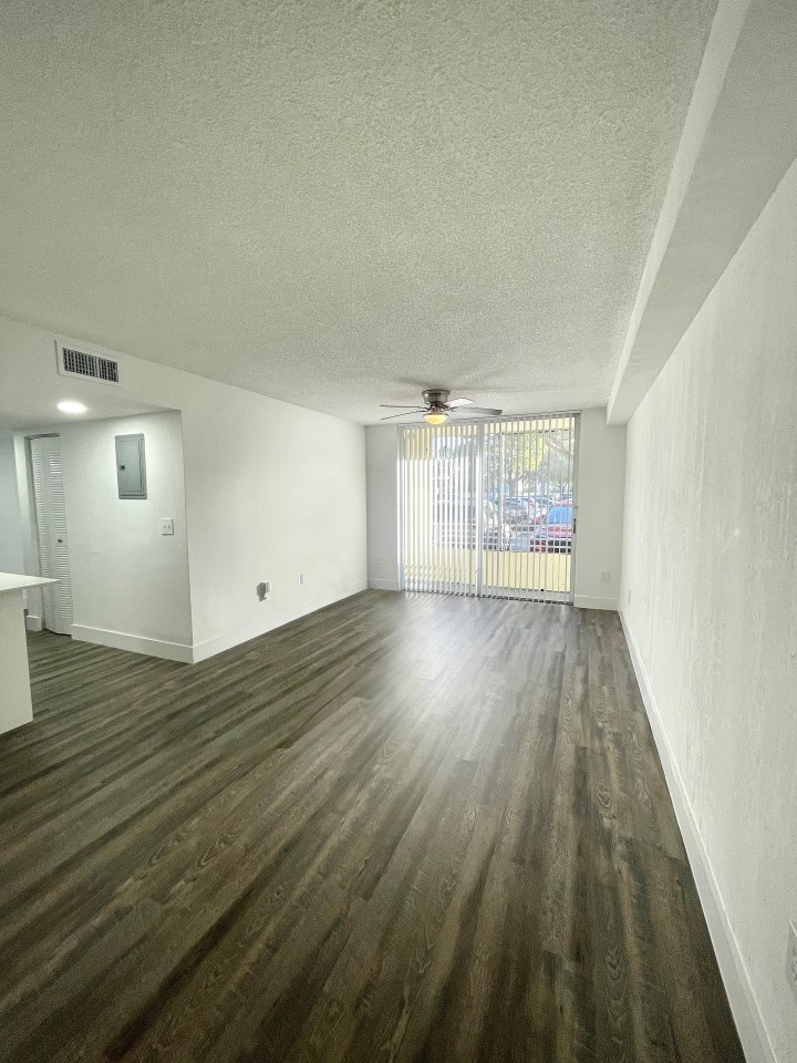 International Club Apartments Image 10