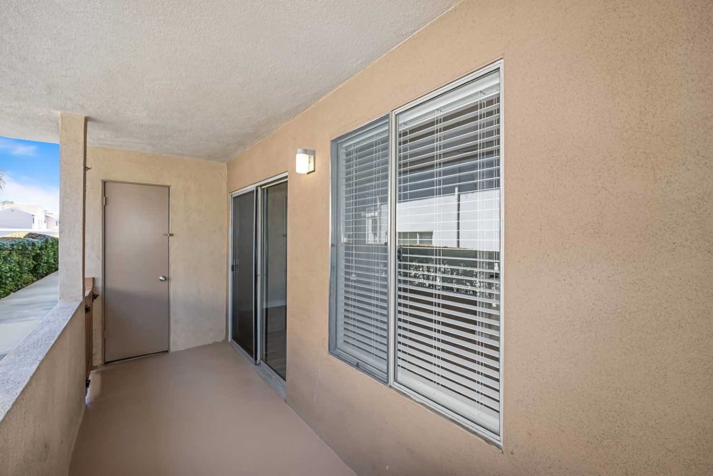 Los Robles Apartments Image 34