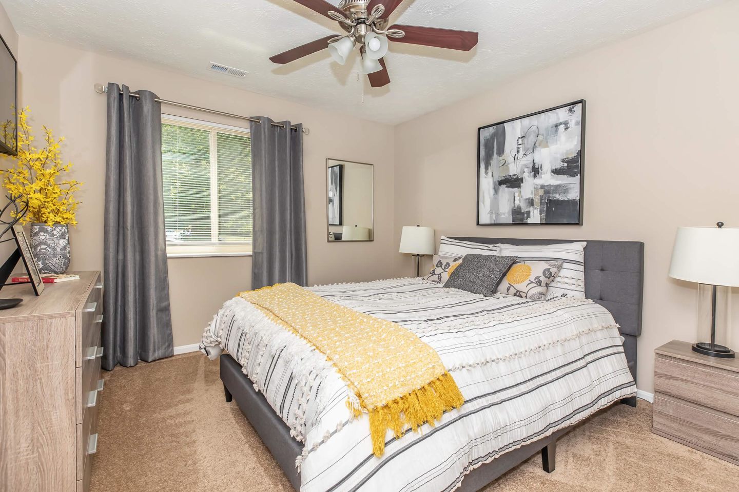 Arrowhead Apartments Image 25