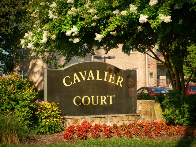 Cavalier Court Image 2