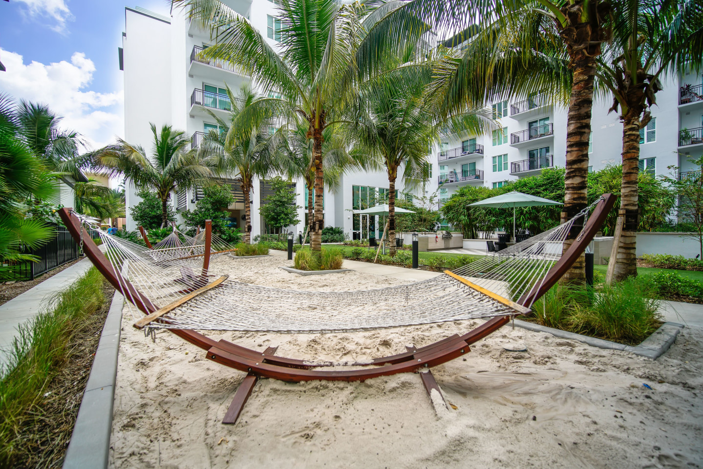 10X Living at Fort Lauderdale Image 9