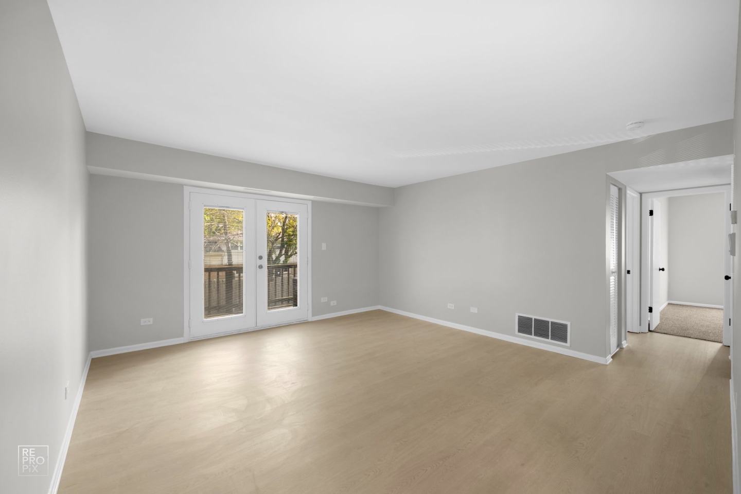 4206 Lindenwood Drive Image 5