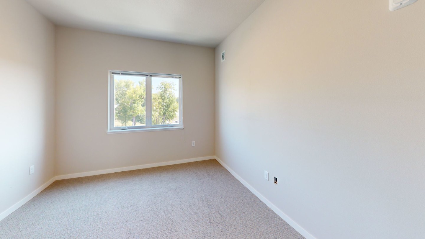Boulevard Apartments & Townhomes Image 31