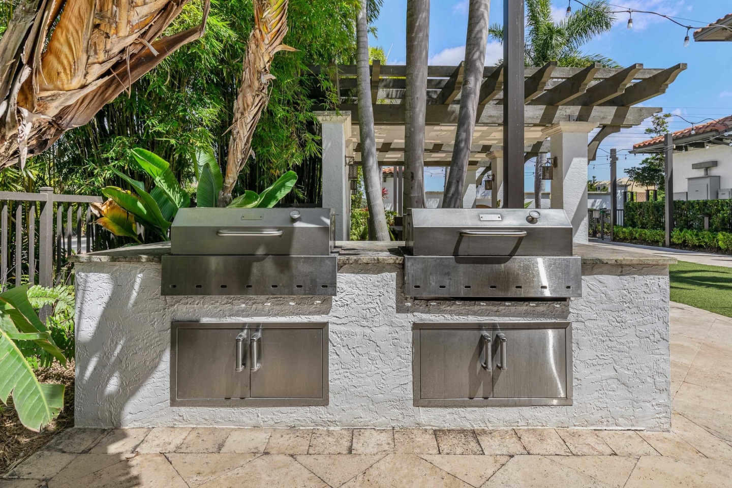 Doral View Image 36