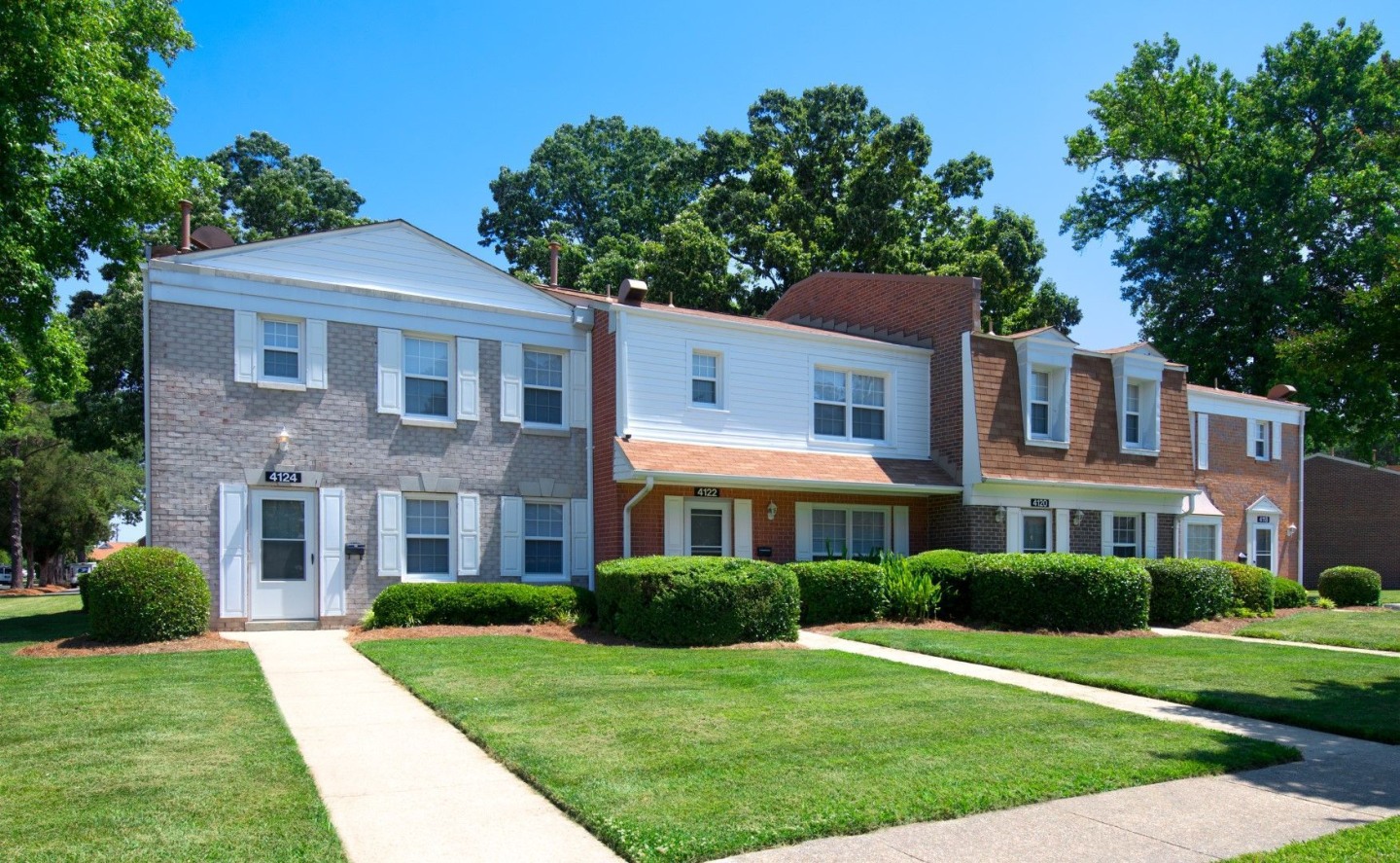 Thalia Gardens Apartments and Townhomes Image 1