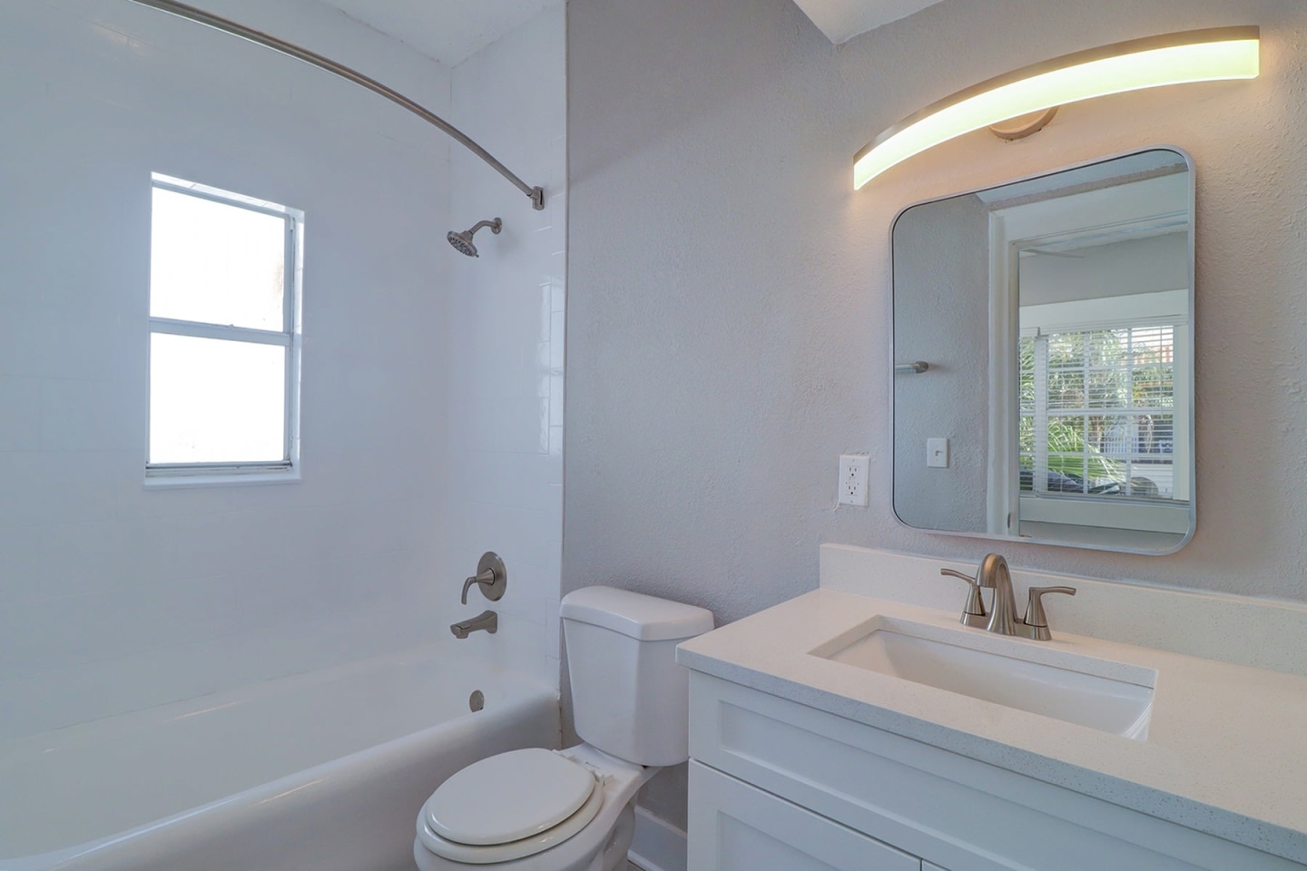 The Hyde Park Collection Image 43