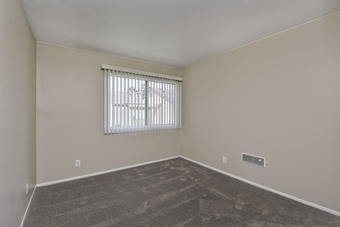 Woodside Village Apartments Image 26