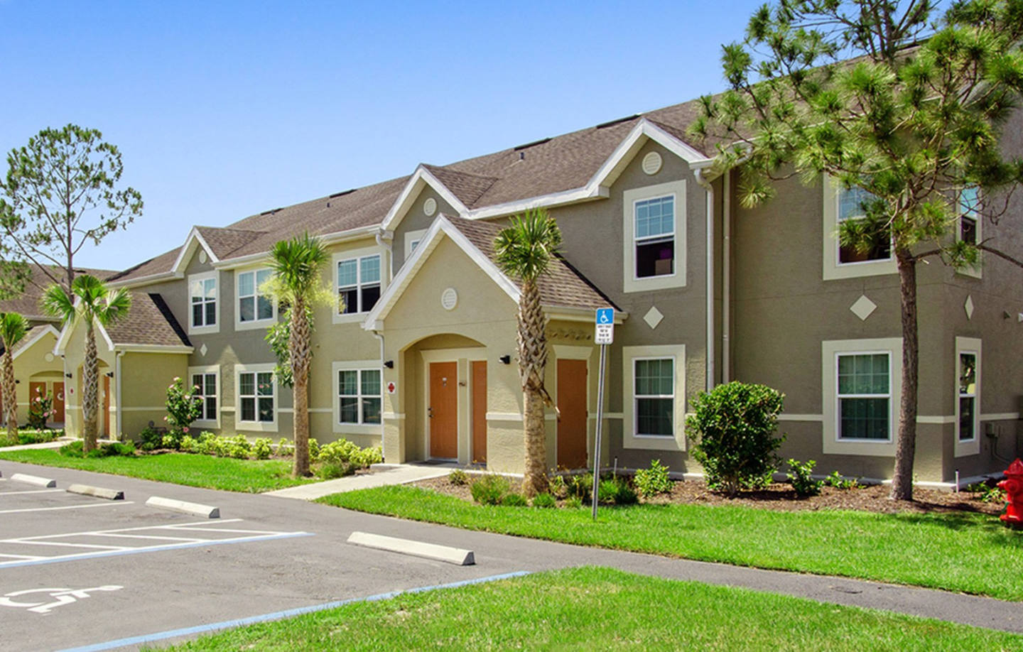 Seven Palms Apartments - Affordable Housing Image 3