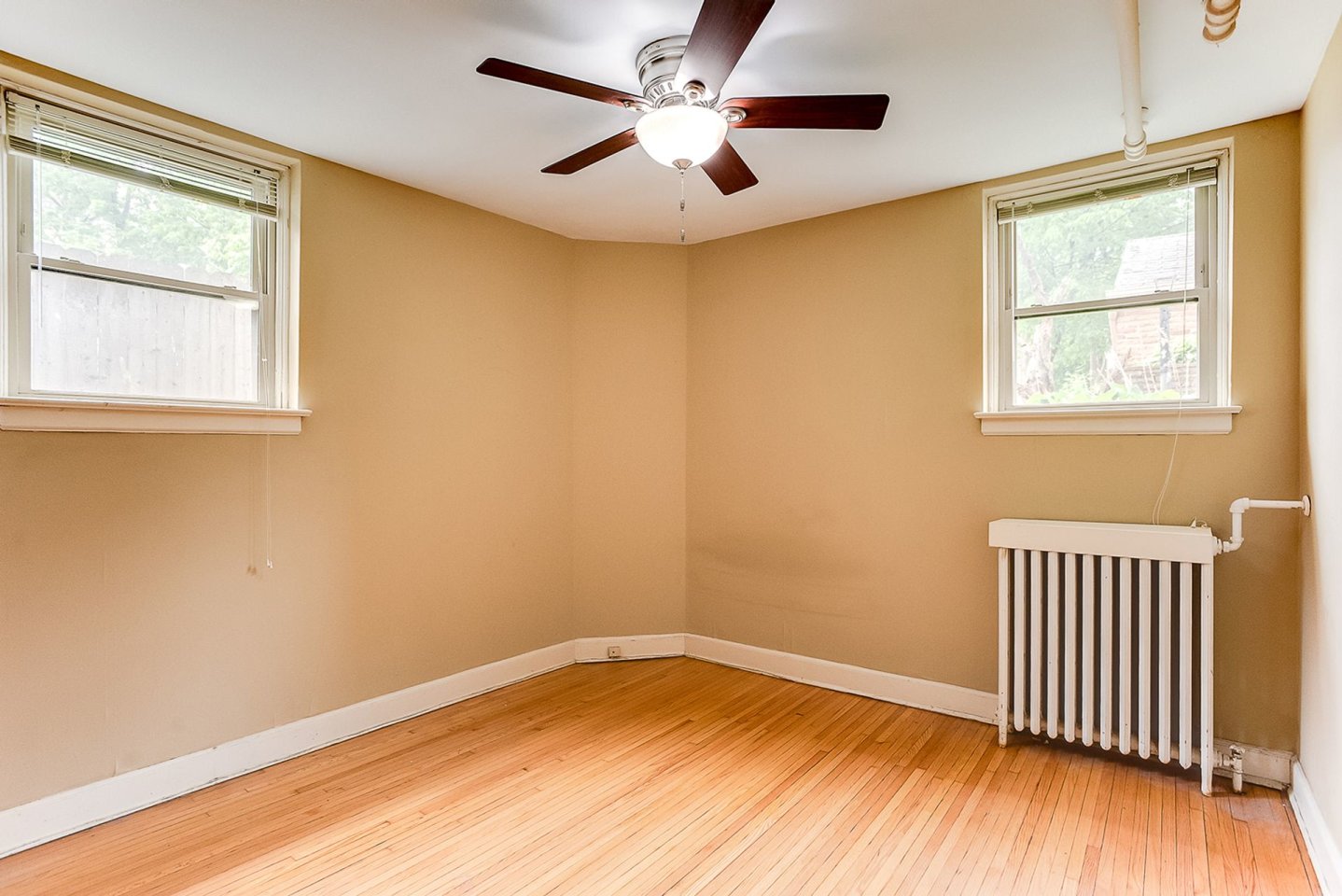 2884 Irving Avenue S Image 14