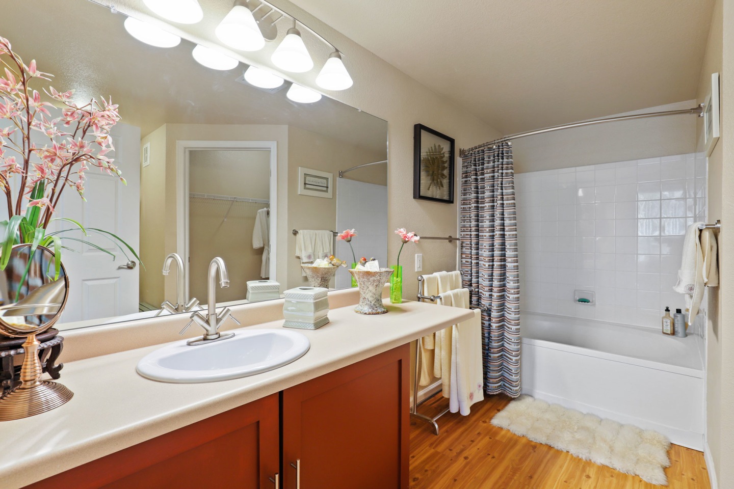 Parker Hilltop  Apartments Image 22
