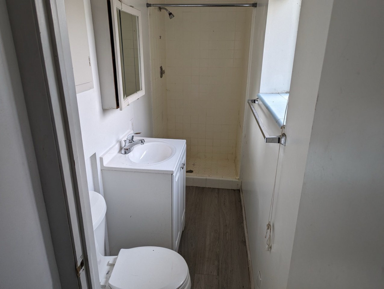 University Villa Apartments Image 27
