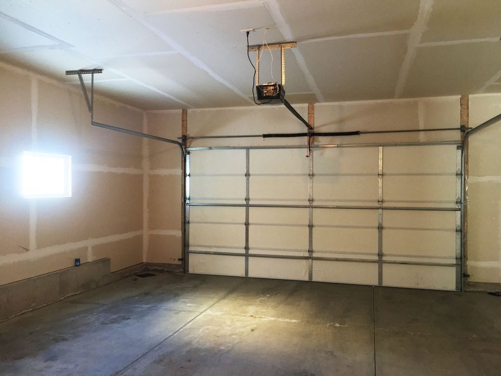 Woodside Townhomes Image 17