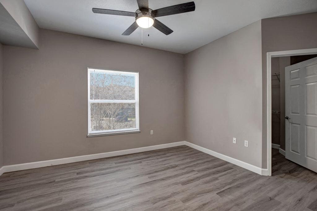 Broadleaf Apartments Image 112