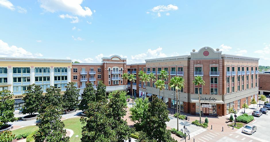 The Terraces at Perkins Rowe Image 21