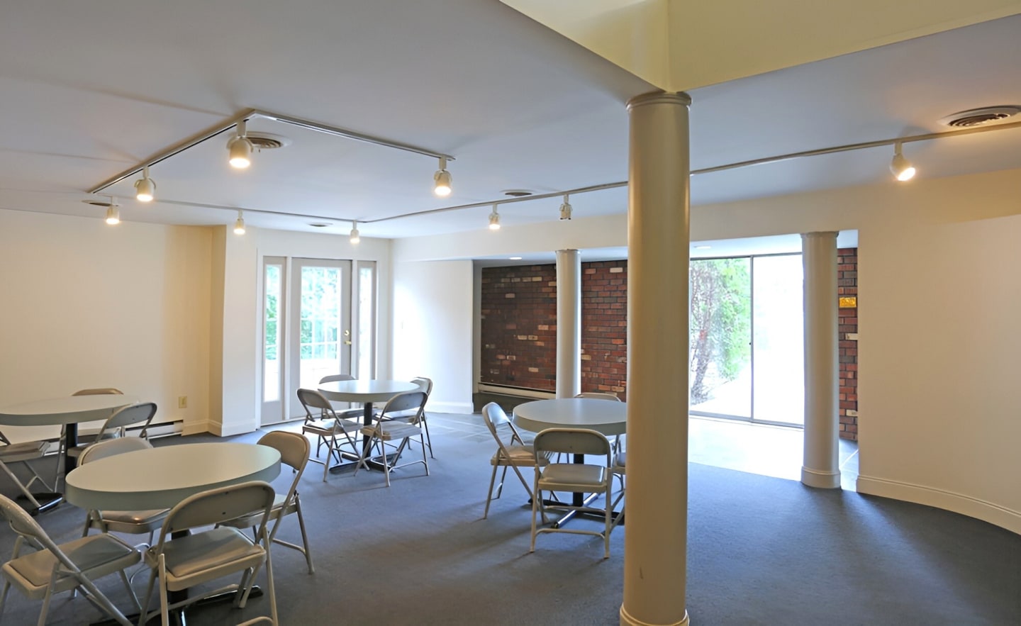 Capitol View Apartments Image 21
