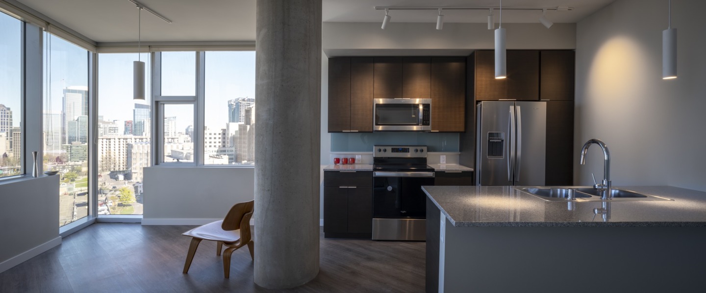 Yesler Towers Image 8
