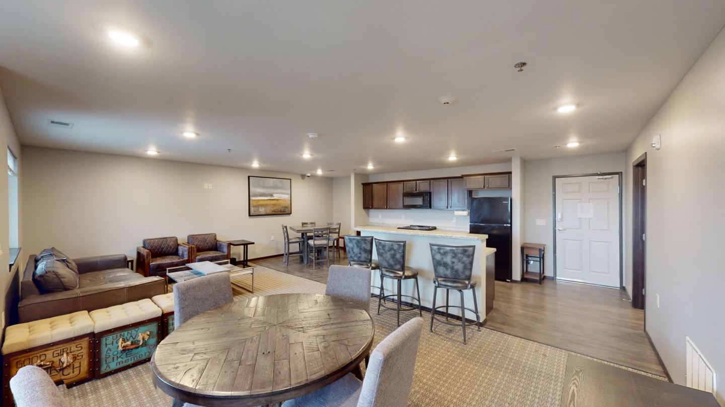 Sunset Villas Apartments Image 10