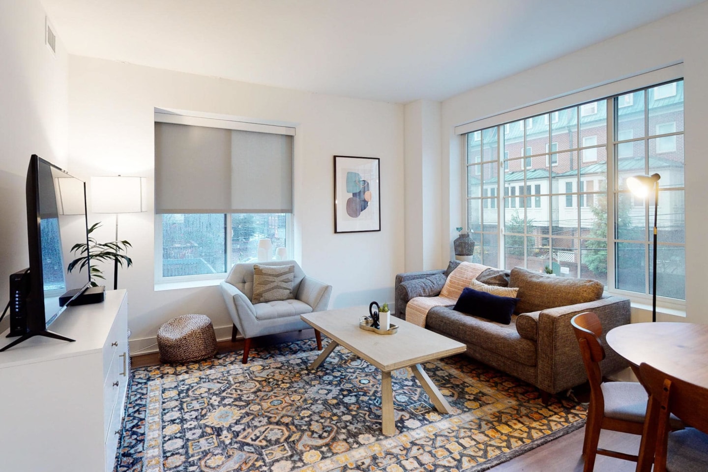 Madison House Image 33