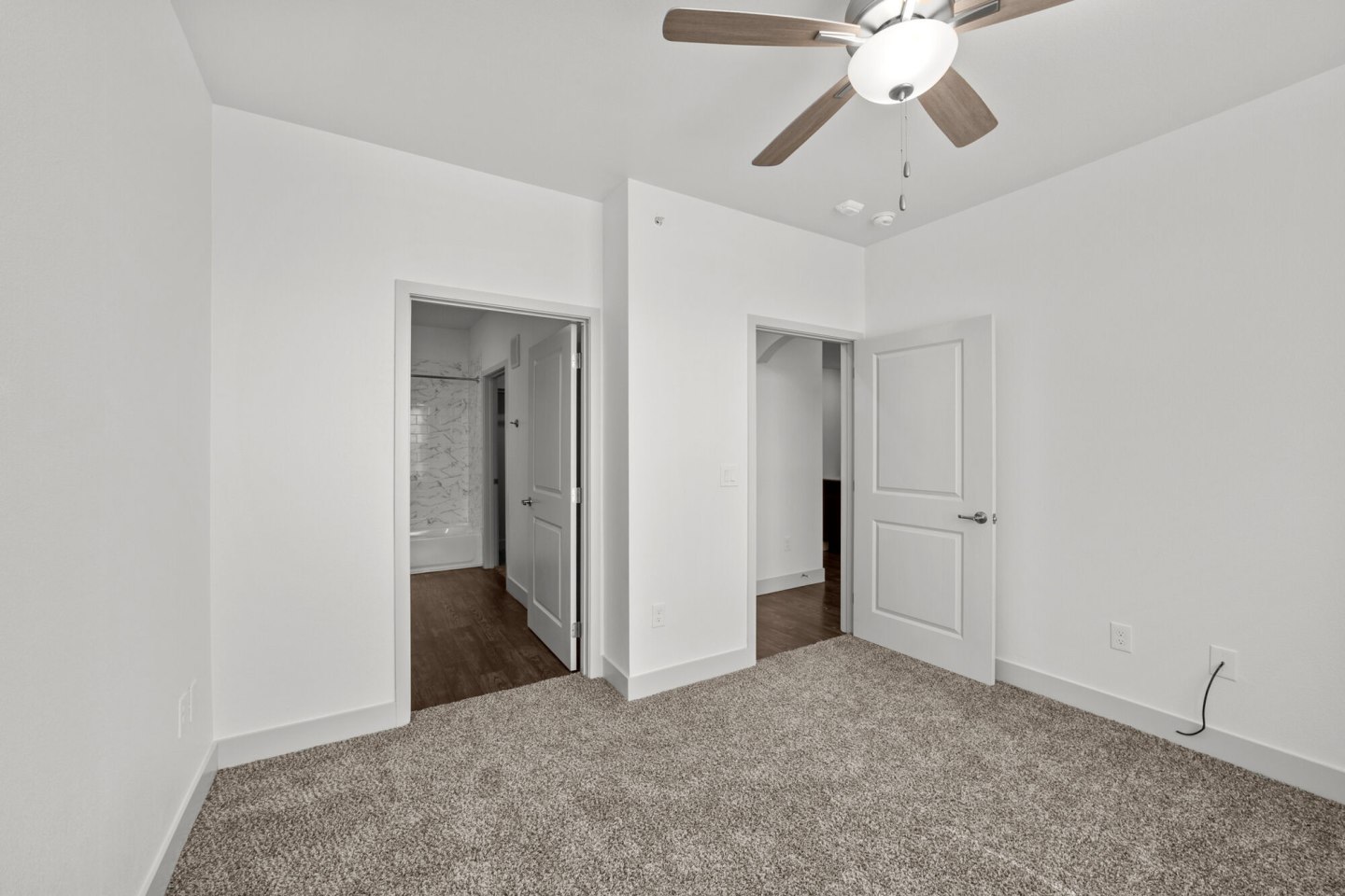 Brook Hollow Image 16
