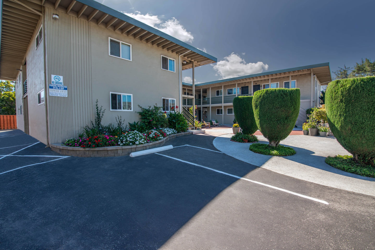 Marlboro Manor Apartments Image 19