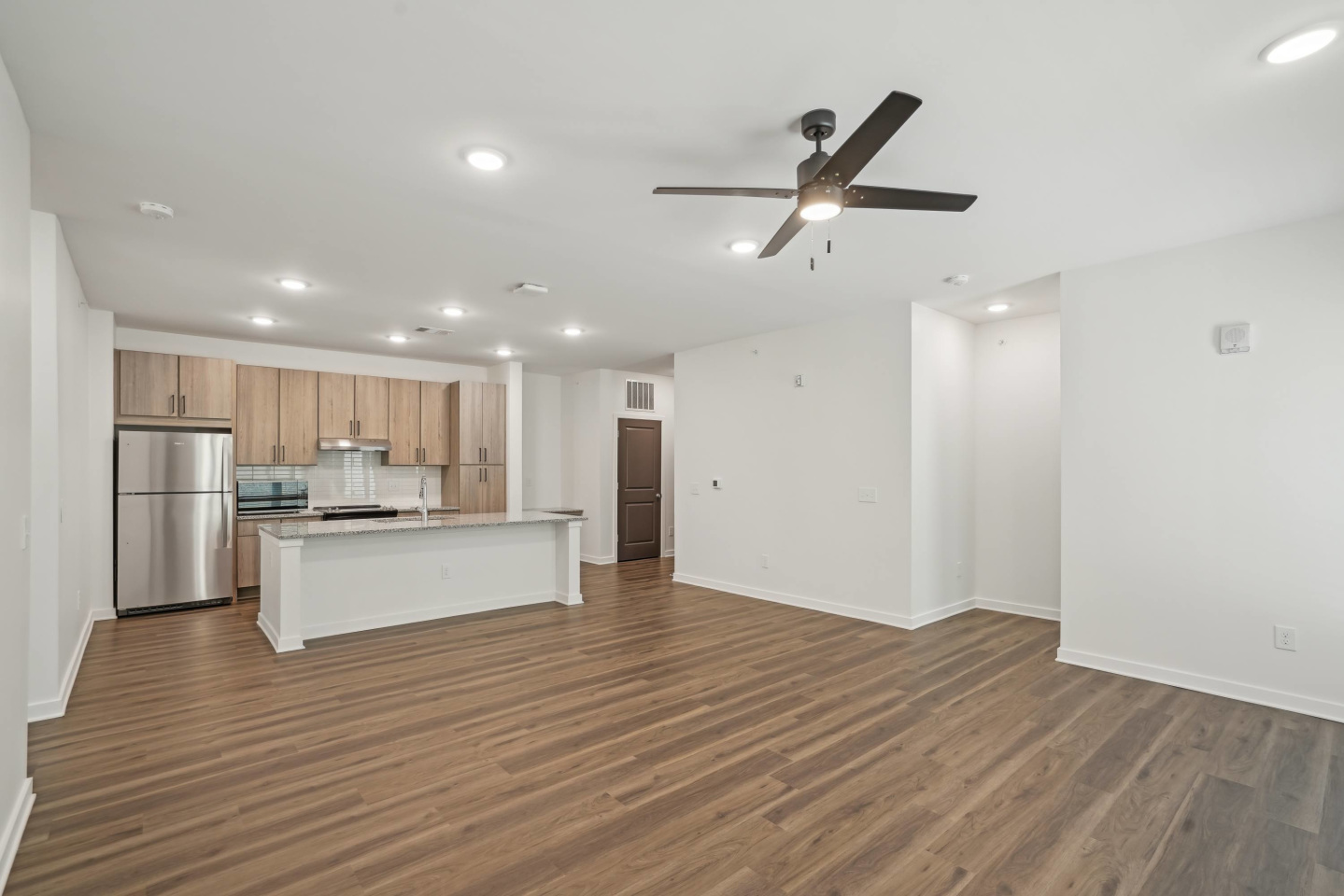 The Pullman Luxury Apartment Homes Image 39