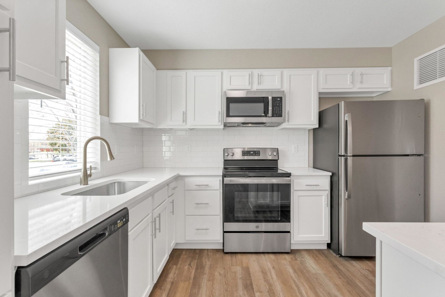 Briar Grove Townhomes Image 147