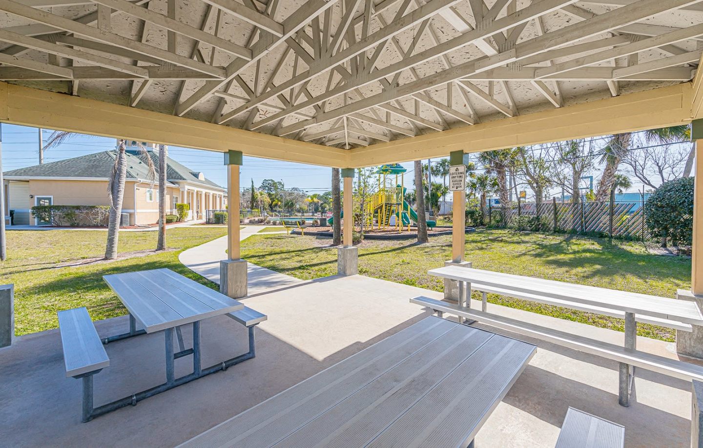 Oak Meadows Apartments and townhomes - Affordable Housing Image 16