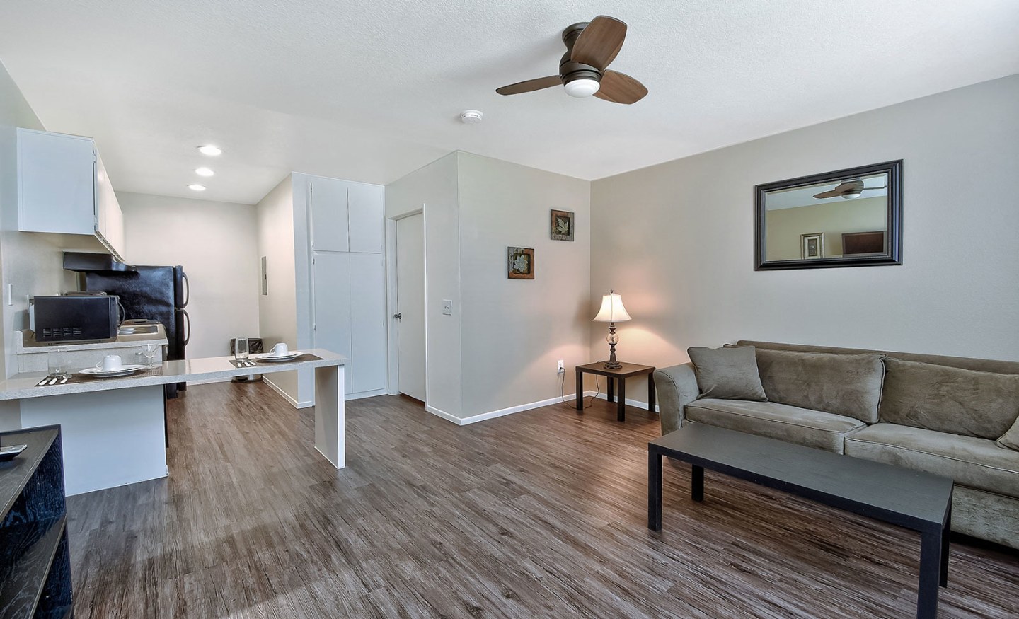 Centrepointe Image 37
