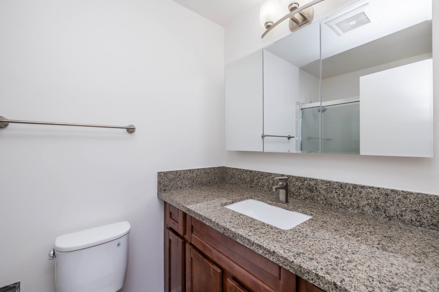 115 Moss Avenue Image 21