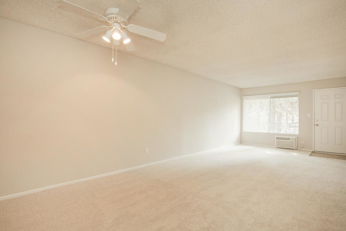 Wateridge Apartment Homes Image 4