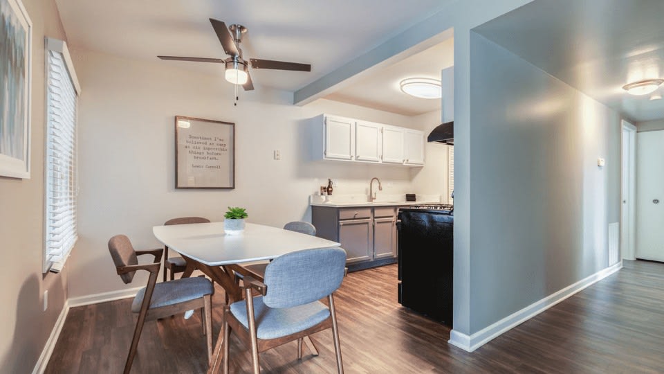 The View Apartments Image 11