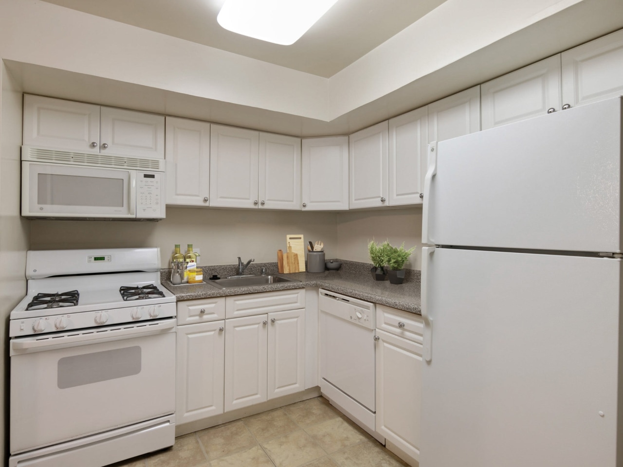 Twin Ridge Apartments Image 5