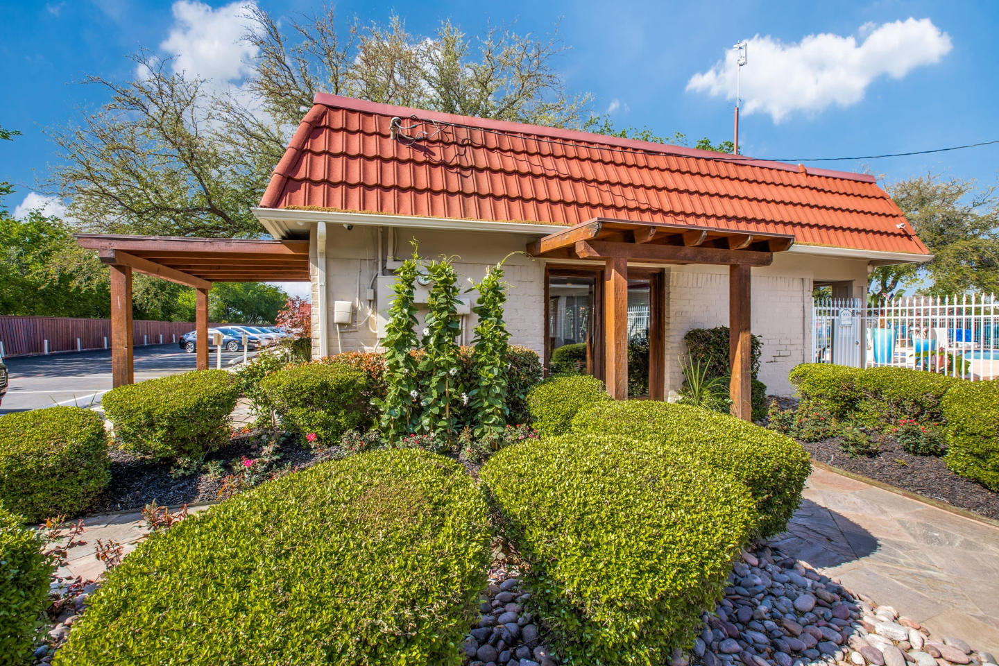 Tucasa Townhomes Image 7