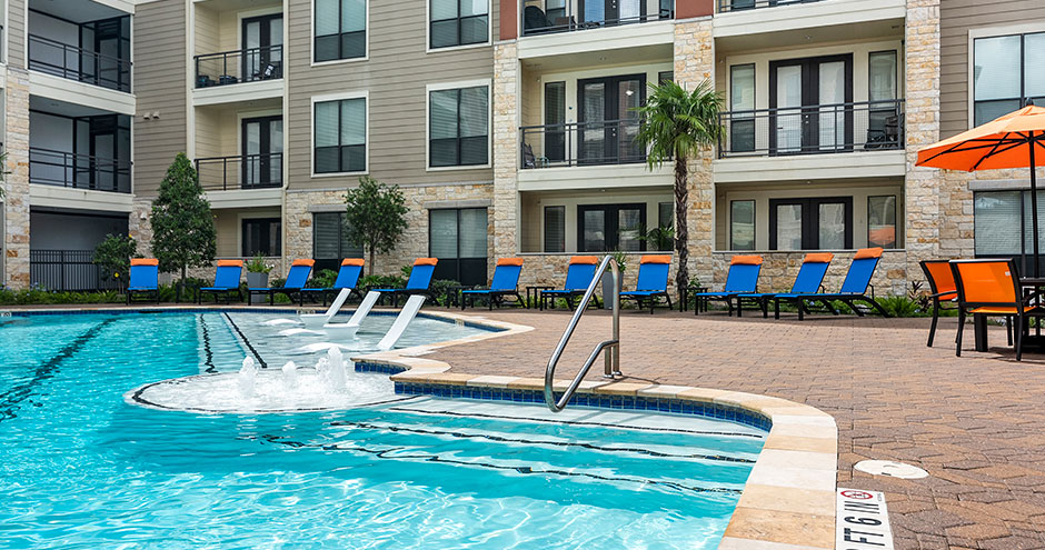 Residences at Pearland Town Center Image 48