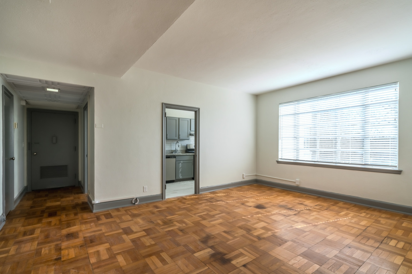 Kimbrough Towers Image 24