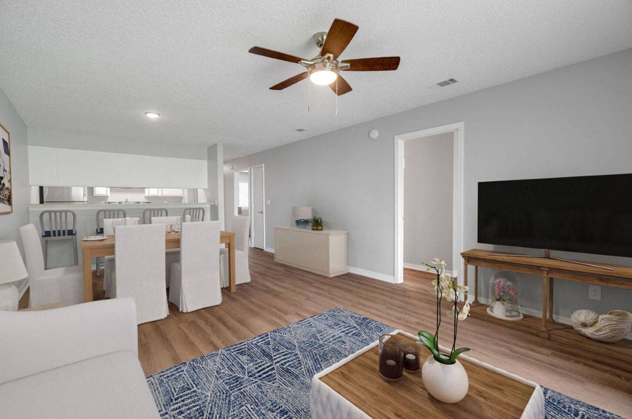 Emerald Shores Image 5