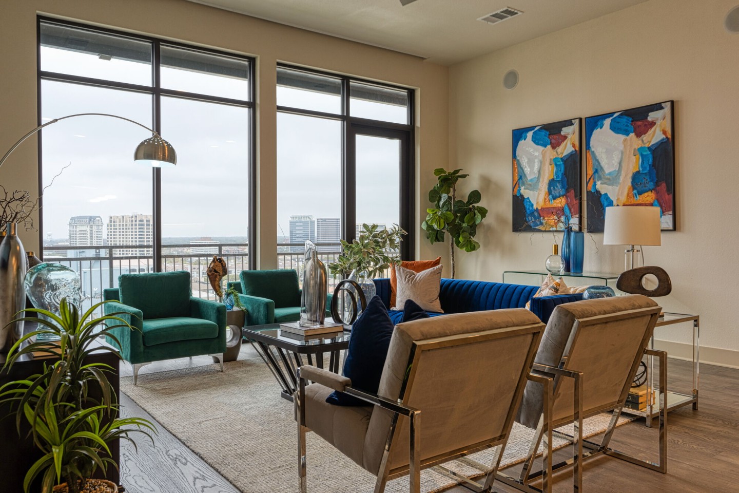 Residences at The Grove Image 42