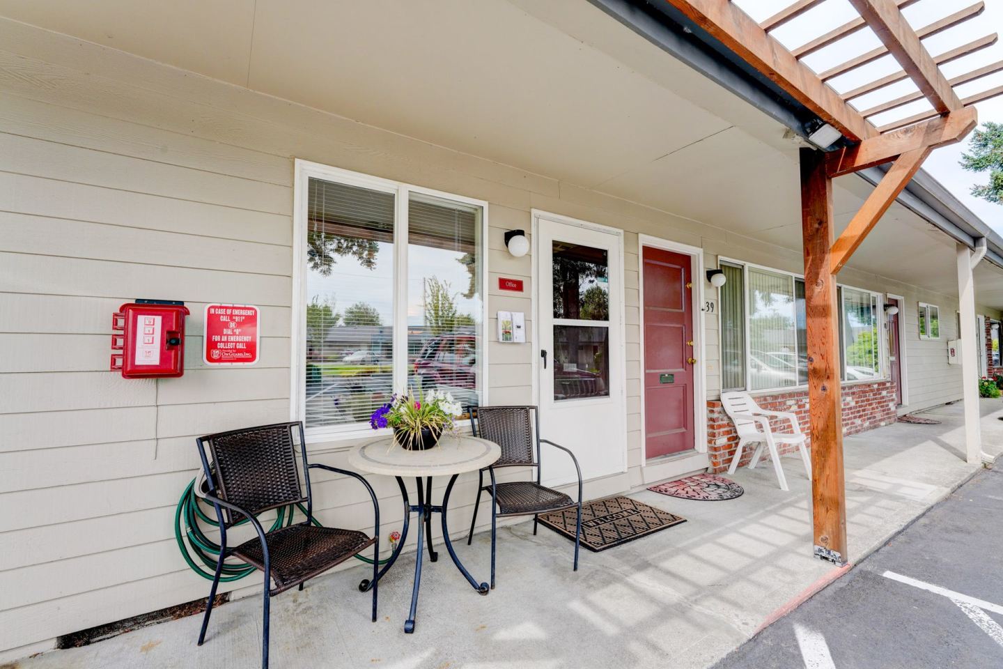 Fairway Village Apartments Image 6