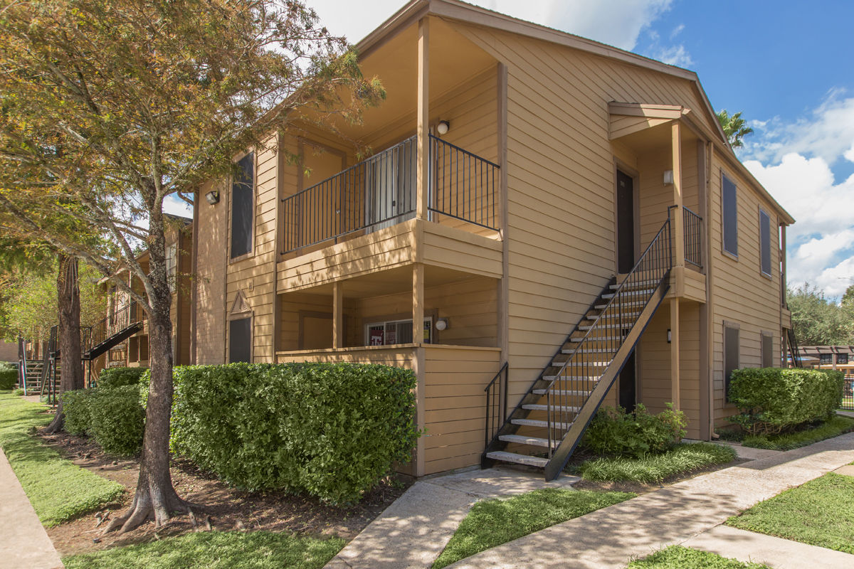 Elm Grove Image 33
