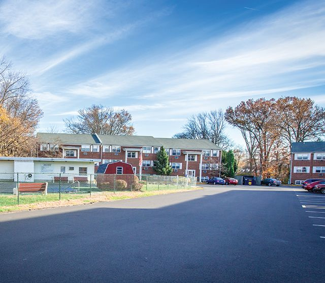 Bellevue Court Image 7