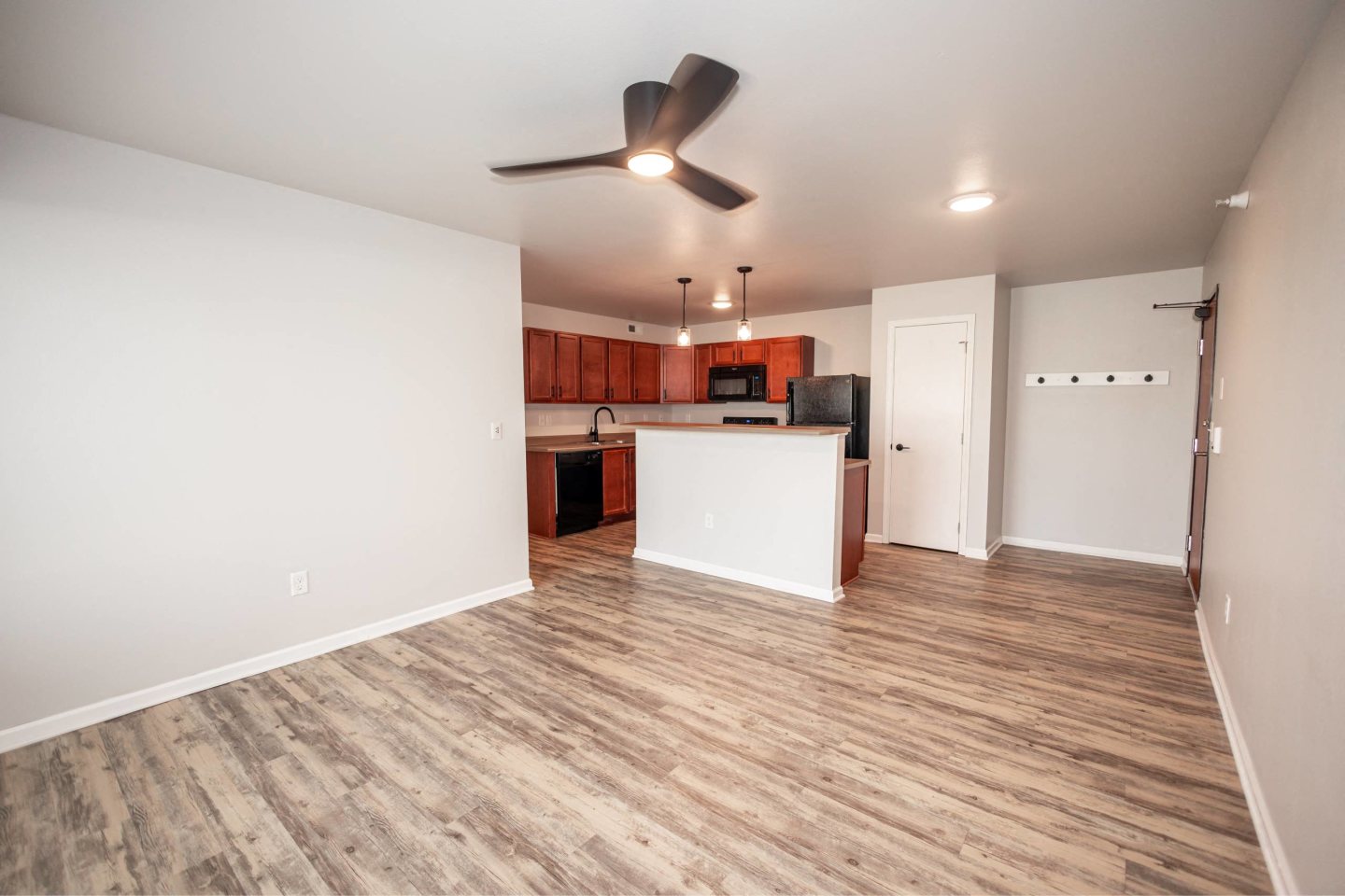 Meadowlark Place Image 27