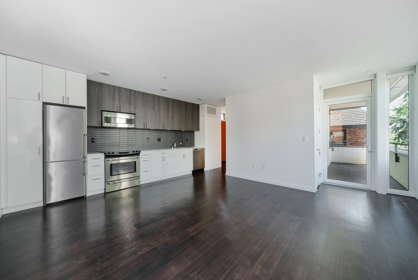 Anhalt Apartments Image 6