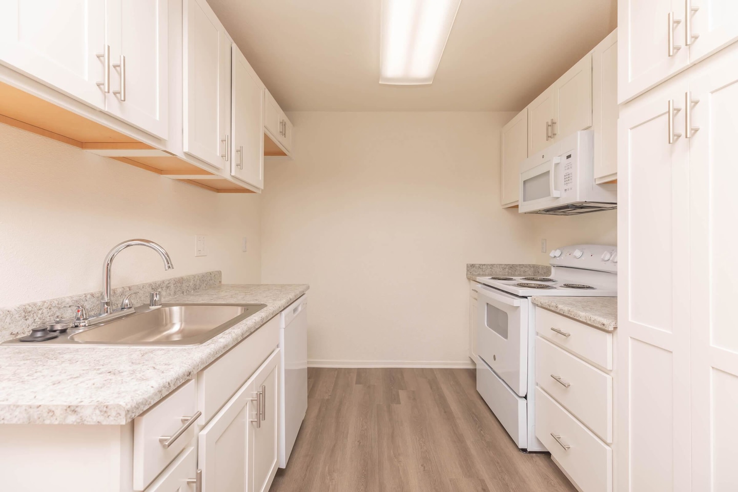 Highland Creek Apartment Homes Image 15