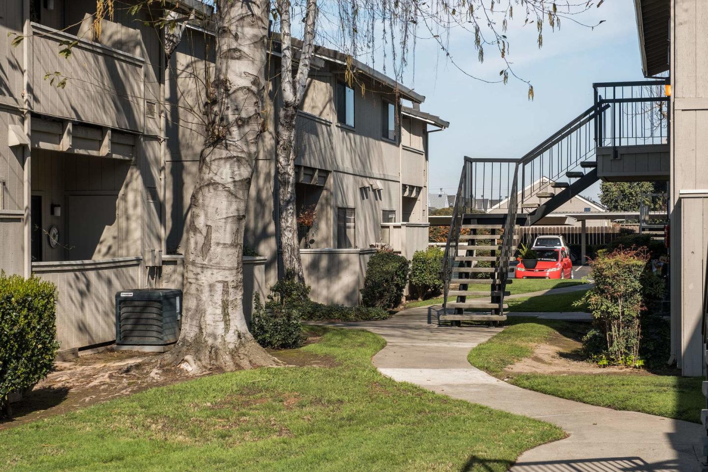 Manteca Golf and Tennis Villas Image 26