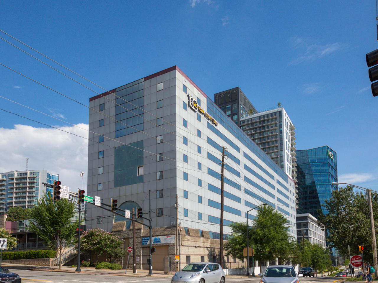100 Midtown Image 8