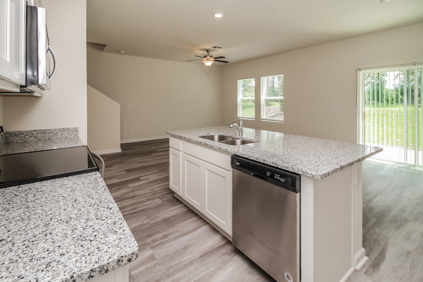 Lincoln Oaks Image 29