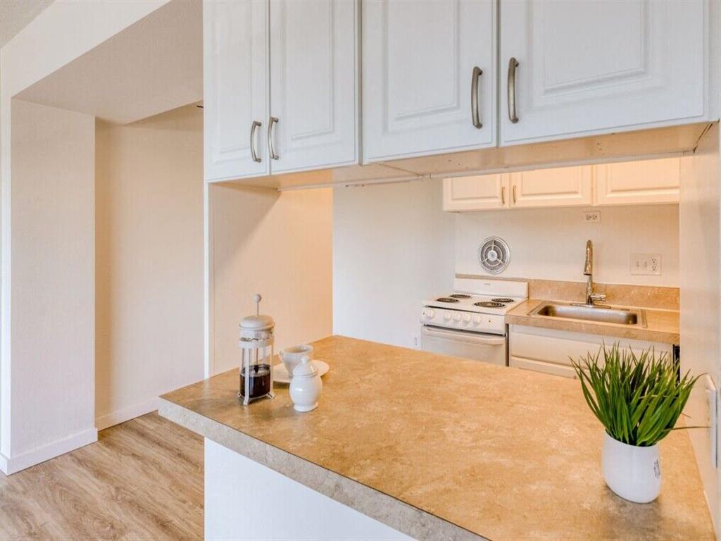The Irvington Apartments Image 4