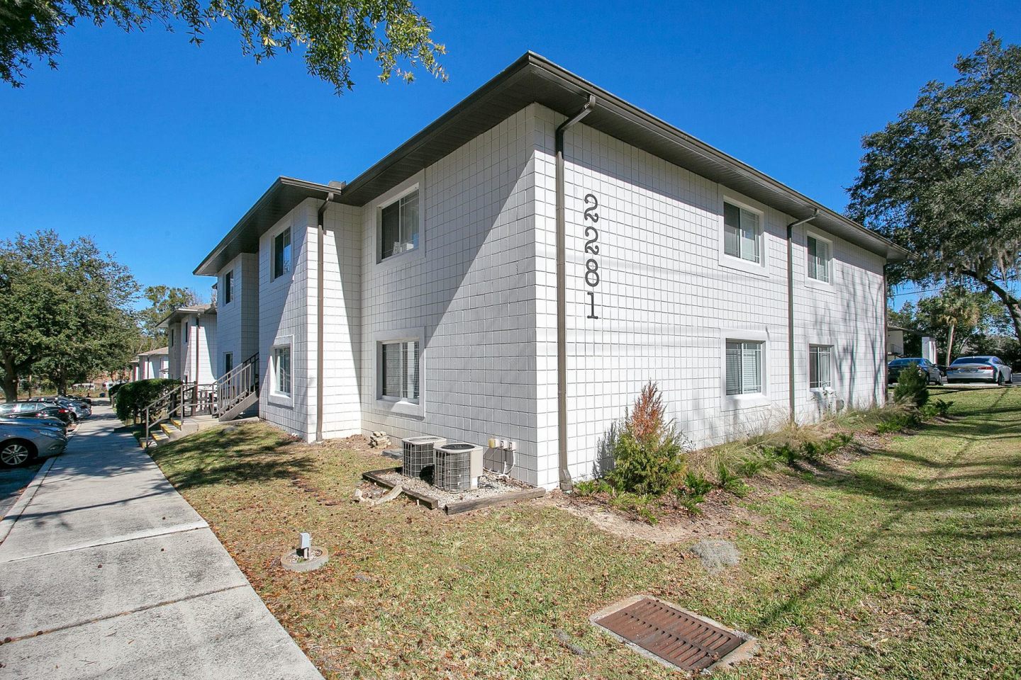 The Packard Apartments Image 2