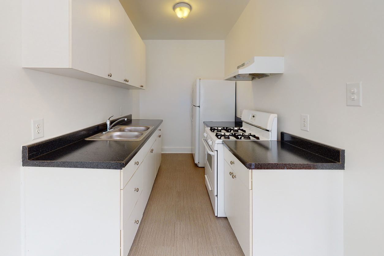 Ellis Court Image 6